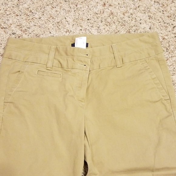 Land's End Khaki capris, size 12 - Picture 2 of 3